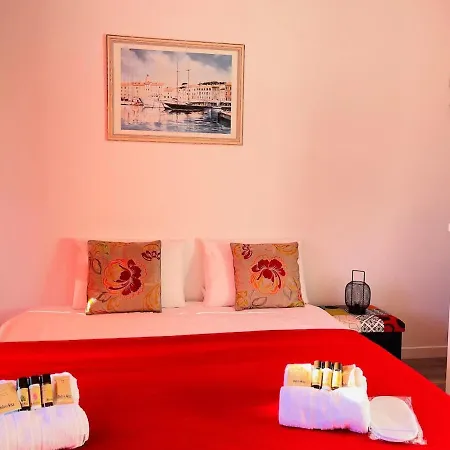 Cap Raphael Yourhosthelper Saint-Raphael (Var)