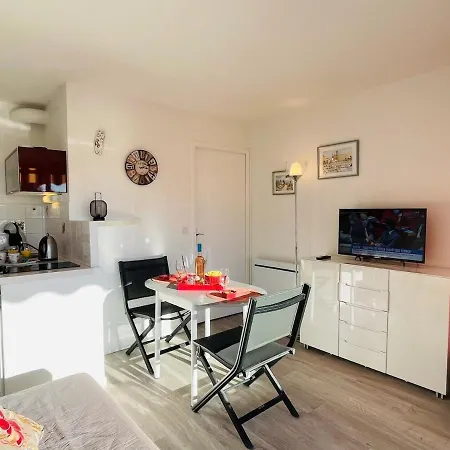 Cap Raphael Yourhosthelper * Saint-Raphaël