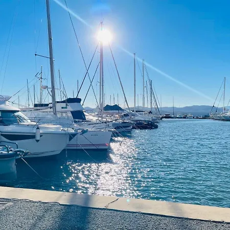 Apartment Cap Raphael Yourhosthelper