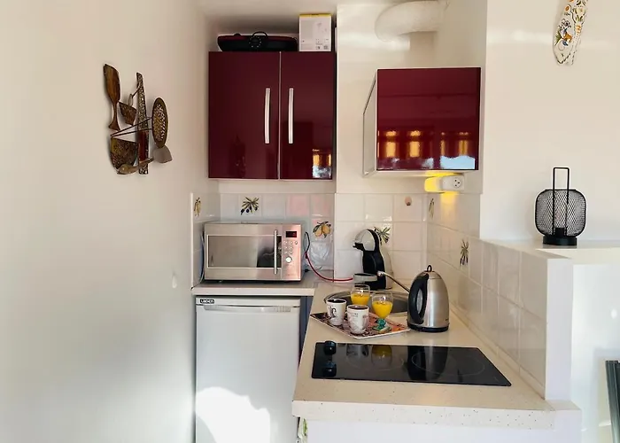 Cap Raphael Yourhosthelper * Saint-Raphaël