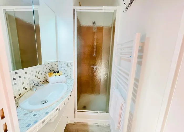 Apartment Cap Raphael Yourhosthelper